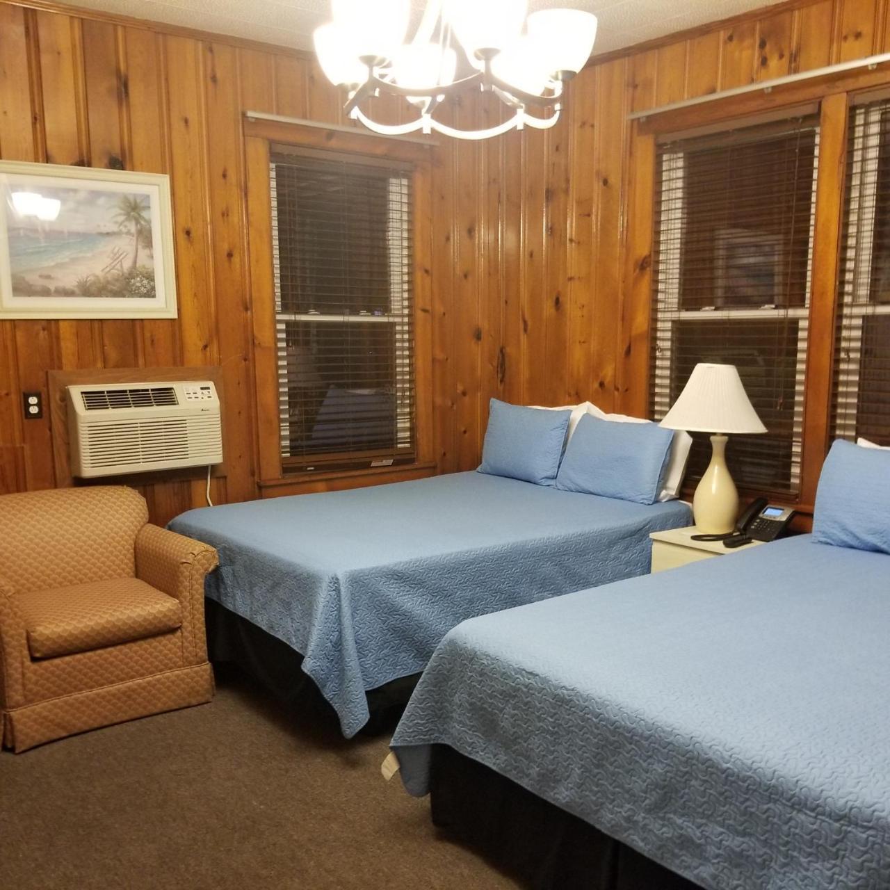 Holliday Inn Of פולי ביץ' מראה חיצוני תמונה